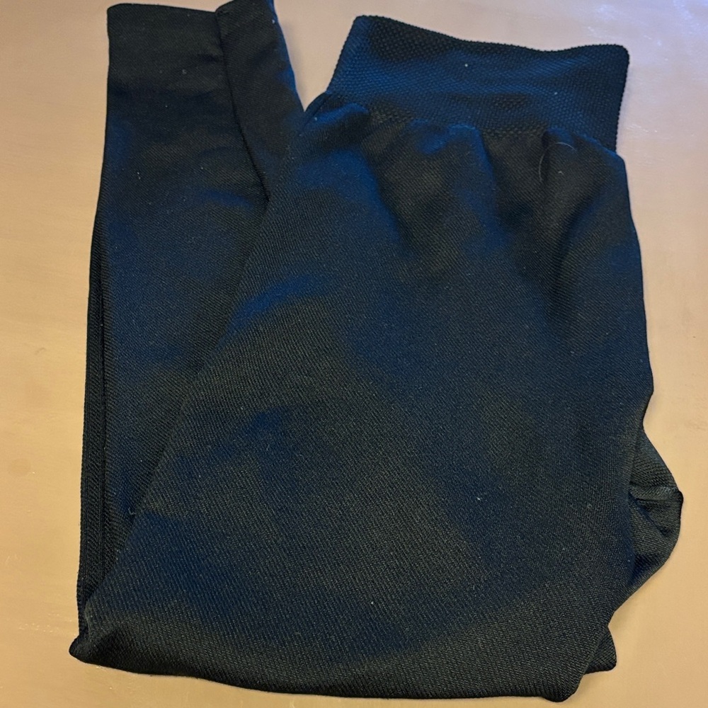 One 5 One Black Leggings